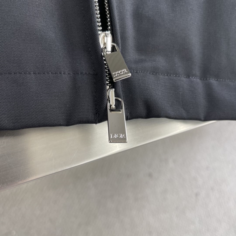 chr1st1an D10r outwear